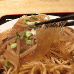 阿里城 - コラーゲン豊富なフカヒレ