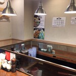 麺屋 まるはな - 店内