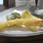 桶家乃隠居 - おまかせの天ぷら３