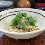 桶家乃隠居 - ささみと三つ葉(しびれどり)