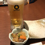 旬菜鮮魚と旨い酒　八右衛門 - 生ビールとお通し