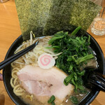 横浜ラーメン てっぺん家 - 