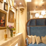 マリベル・ザ・ラウンジ - 店内