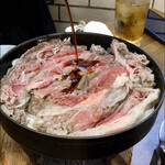 すき焼･鍋物 なべや - 牛肉鉄鍋