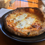 森のピザ工房 ルヴォワール 川崎町本店 - 