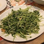 餃子食堂マルケン - 豆苗の青菜炒め