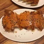餃子食堂マルケン - チーズバリ餃子