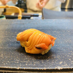 松寿司 - のっけから赤貝！本日は緩急ありますね。