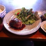 Shimpei Teppan Izakaya - ハンバーグランチ♪♪お肉がとってもジューシィー！！イチオシですっ★
