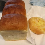 さくらいぱん - 料理写真:パン二種