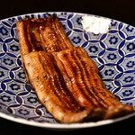 山の茶屋 - 【ランチ 9,000円コース】蒲焼き：別角度にて。