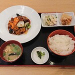 Kushiyaki Andochainizubaru Hakkoukaku - 