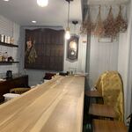 綴る。 - カウンター5席