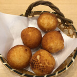 花山うどん - たぬきでポン