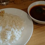 カリー＆ワイン ビストロべっぴん舎 お茶の水店 - 