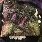 豚骨醤油ラーメン 王道家 - ライスにのりを被せて