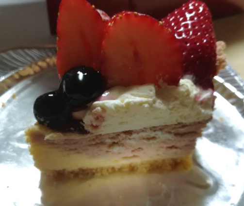 ベリーベリーのチーズケーキ By 0sky カフェ ケイキ Cafe Kei Ki 七日町 カフェ 食べログ