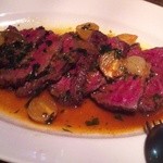 トラットリア タンタボッカ - ランプ肉はおススメのフォンドボーソースと☆