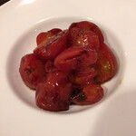 グリルバルサンク - トマトの甘酸っぱい漬物(600円)
