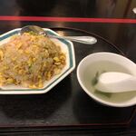 六華園 - 海老チャーハン