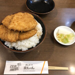 とんかつ政ちゃん - 特製かつ丼