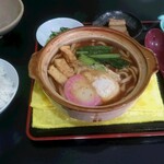 定食・居酒屋 ひろむ - ごはんはおかわり自由。