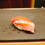 鮨 龍次郎 - 大トロ