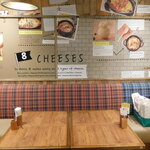 チーズ＆ドリア．スイーツ - 店内(テーブル席1)