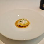 ラ クレリエール - タラバガニのタルトランヴェルセ。