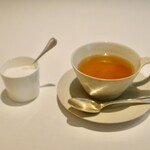 ラ クレリエール - 紅茶。