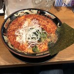 泡家系ラーメン酒場 Shinzan - 激辛ラーメン税込980円