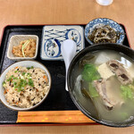 いちまん御膳 南の駅 食道 - 