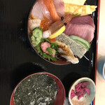 Shiogama sakaba tasei - 海鮮丼だけど酢飯