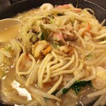 味里 - 「長崎ちゃんぽん　普通盛」麺アップ