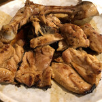 Oishii Yaki Tori Tori Ei - 若鶏もも焼き（750円）