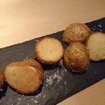 炭火焼き鶏とスパイスカレー 日本橋室町 ハラカラ - 