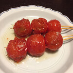 鳥田中 - 追加のトマト　これも旨味爆弾ですね