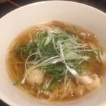 鳥田中 - さらに追加して良かった鶏そば　焼きあごの煮干し出汁です　中華そば屋出して欲しい