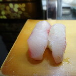 Sakaezushi - 地魚寿し：平目と間八