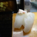 栄寿し - 地魚寿し：かわはぎと真鯛