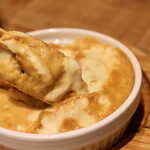 餃子とスパークリング バブルス - ウマーベラス！！