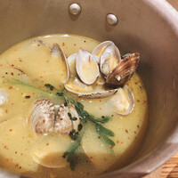 RIGOLETTO KITCHEN - 