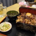 まさか - 鳥まるごと丼