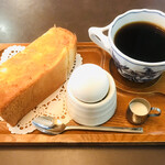珈琲館 アップル - 料理写真:ブレンドコーヒー＋モーニングサービス　５５０円