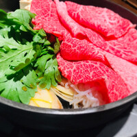 荒井屋 万國橋店 - 【名代「牛鍋」(あおり)120g】
                    