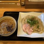 麺処 飯田家 - 豚とゴボウのドロつけ麺♪
