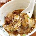 らーめん森や。 - お茶ゆたかスープ割に絶対に食べてはいけない ちゃーしゅーごはんカラマヨポテチダイブ