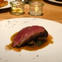 ラ・ボンヌターブル - 