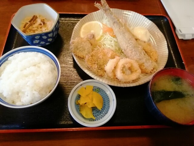 厚生食堂 大河端 魚介料理 海鮮料理 食べログ