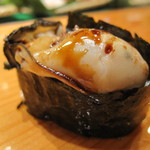 天寿し - 2012年のとある日。お値段上がりました。7貫6000円・税別、14貫12000円・税別が目安。写真は焼き牡蠣、絶品